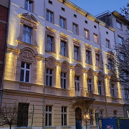 Location To Explore Spacious 105m2 Cracovia