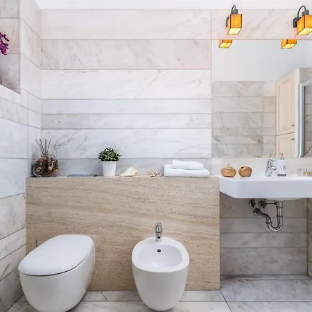 Location To Explore Spacious 105m2 Appartamento