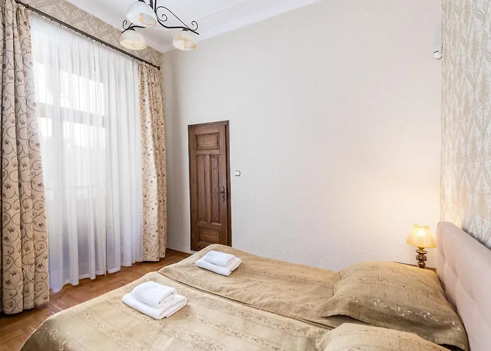 Location To Explore Spacious 105m2 شقة *