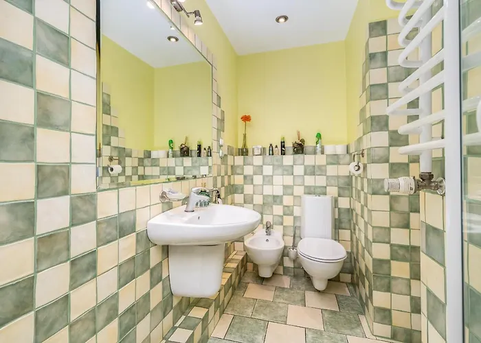 شقة Location To Explore Spacious 105m2 *