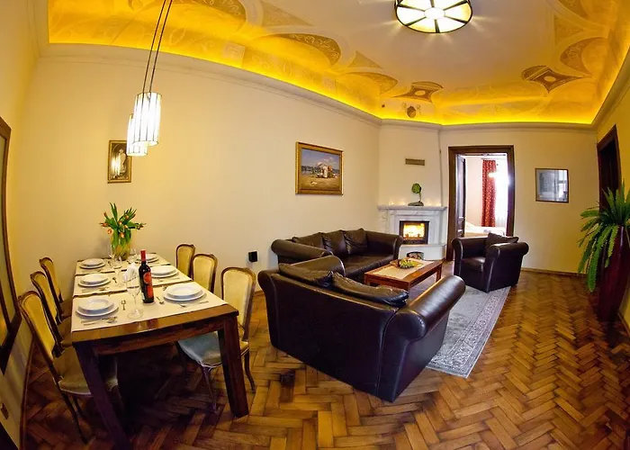 Location To Explore Spacious 105m2 شقة *