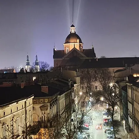 Location To Explore Spacious 105m2 * Cracovia